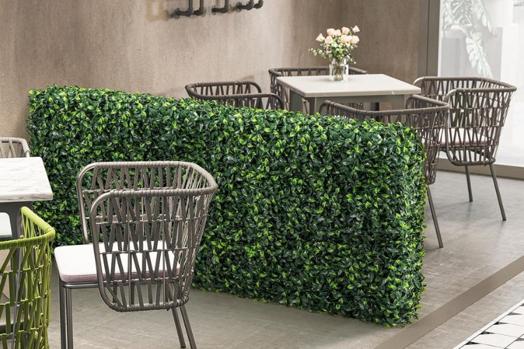 Gard viu din plante artifciciale, cu structura din metal, Naimeed D7457, dimensiuni 206x105x33cm