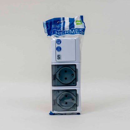 Priza dubla cu capac transparent, plus intrerupator HERMES 16A/250, IP44 / ELPL-0327-33