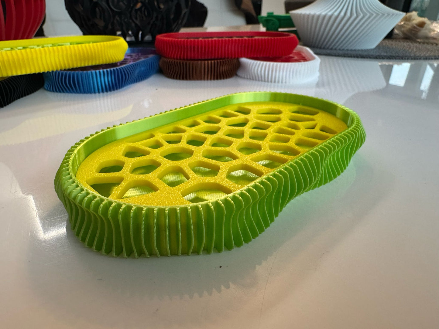 Sapuniera 3D, model Wave