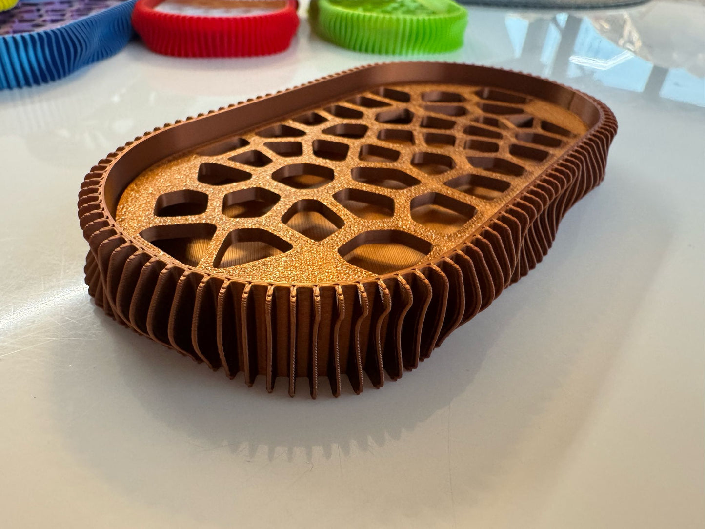 Sapuniera 3D, model Wave