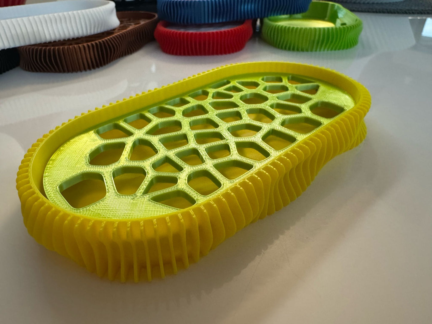 Sapuniera 3D, model Wave
