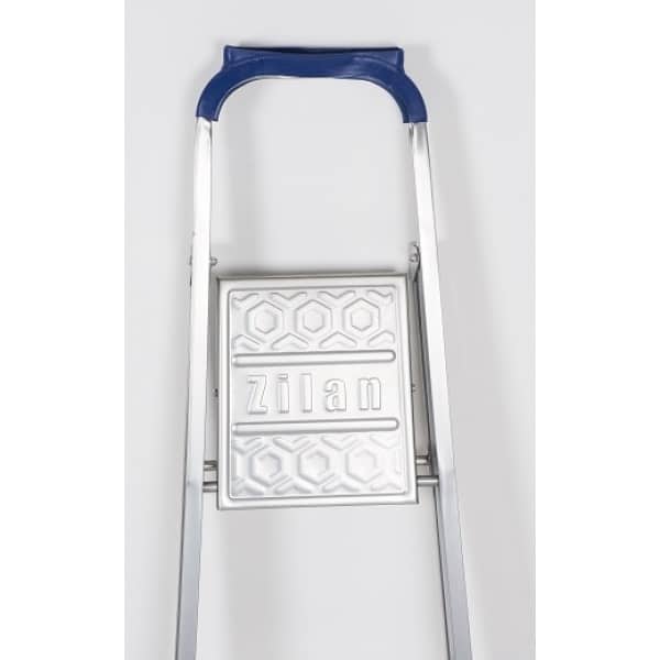 Scara metal Zilan, trei trepte + platforma /  ZLN 1152