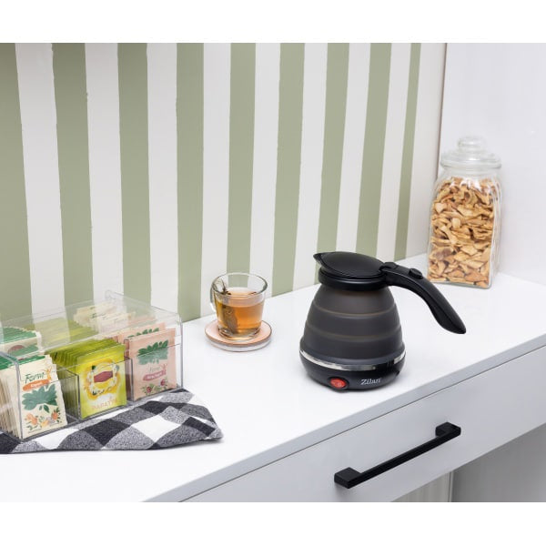 Fierbator pliabil pentru voiaj, putere 750W, capacitate 0.5l, baza din inox si carcasa din silicon durabil ZILAN / ZLN1986