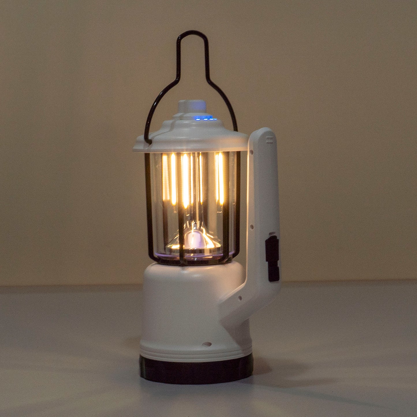 Lanterna si felinar, 2 in 1 Z-TOOLS, 6 tipuri de lumina, USB, LL-828, alb / ZTS 8219