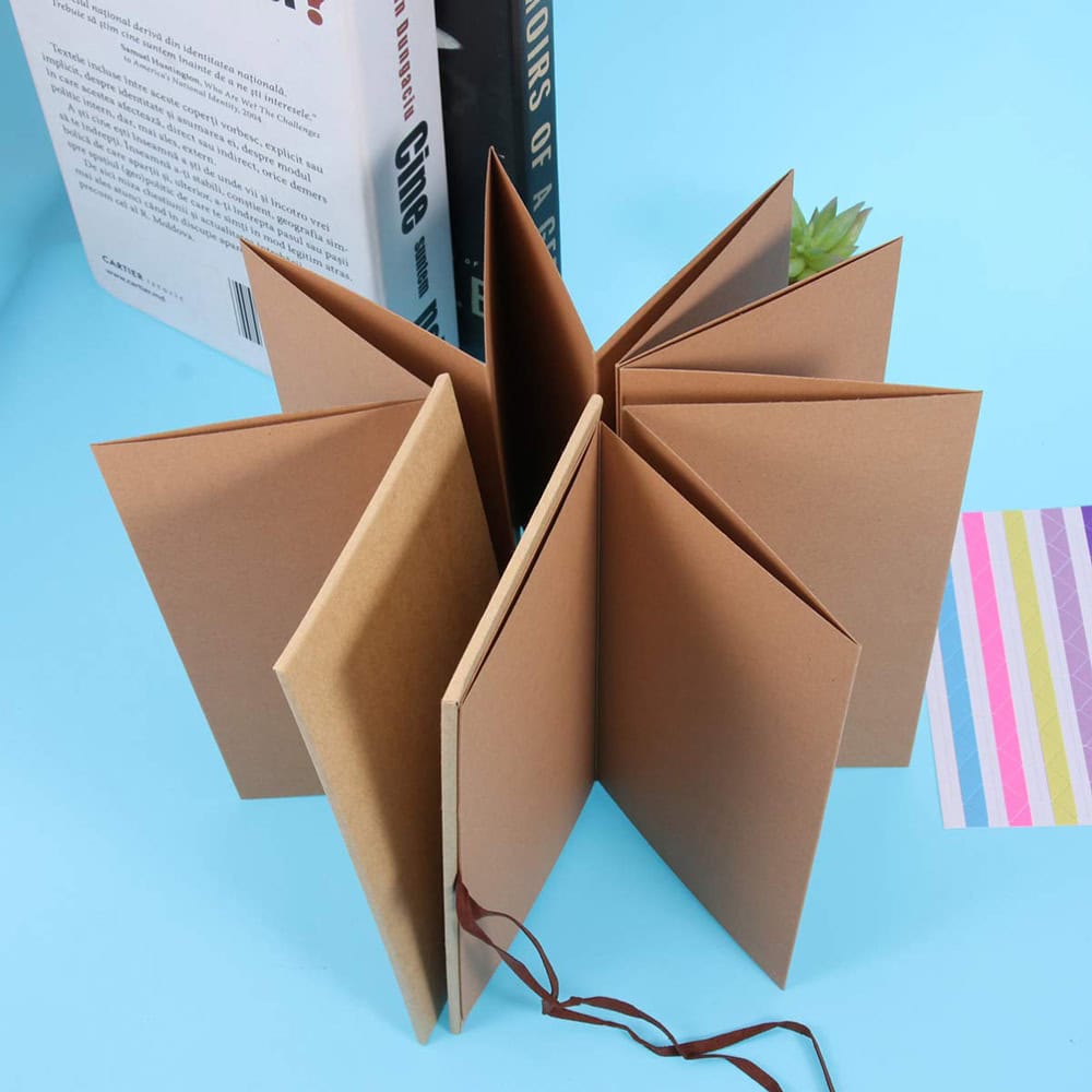 Album foto dreptunghiular pliabil cu șnur din piele - Kraft