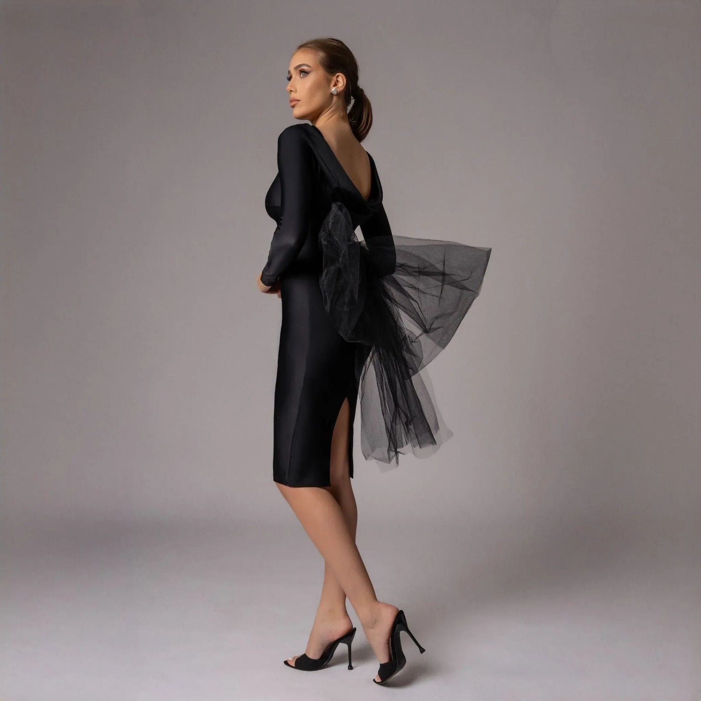 Rochie neagra midi cu funda supradimensionata din tulle Celine