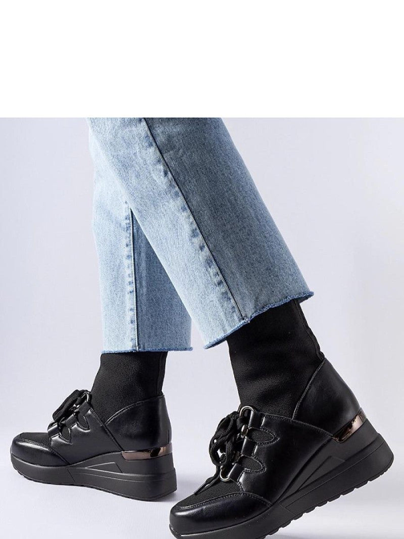 Botine cu talpă tip pană Solea, Model 206574, Negru - material pânză  Înălţimea tocului 6 cm