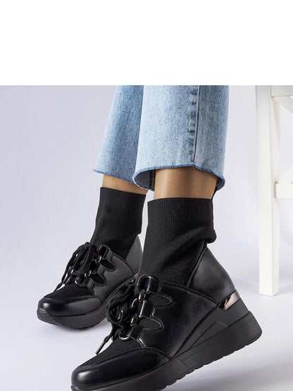 Botine cu talpă tip pană Solea, Model 206574, Negru - material pânză  Înălţimea tocului 6 cm