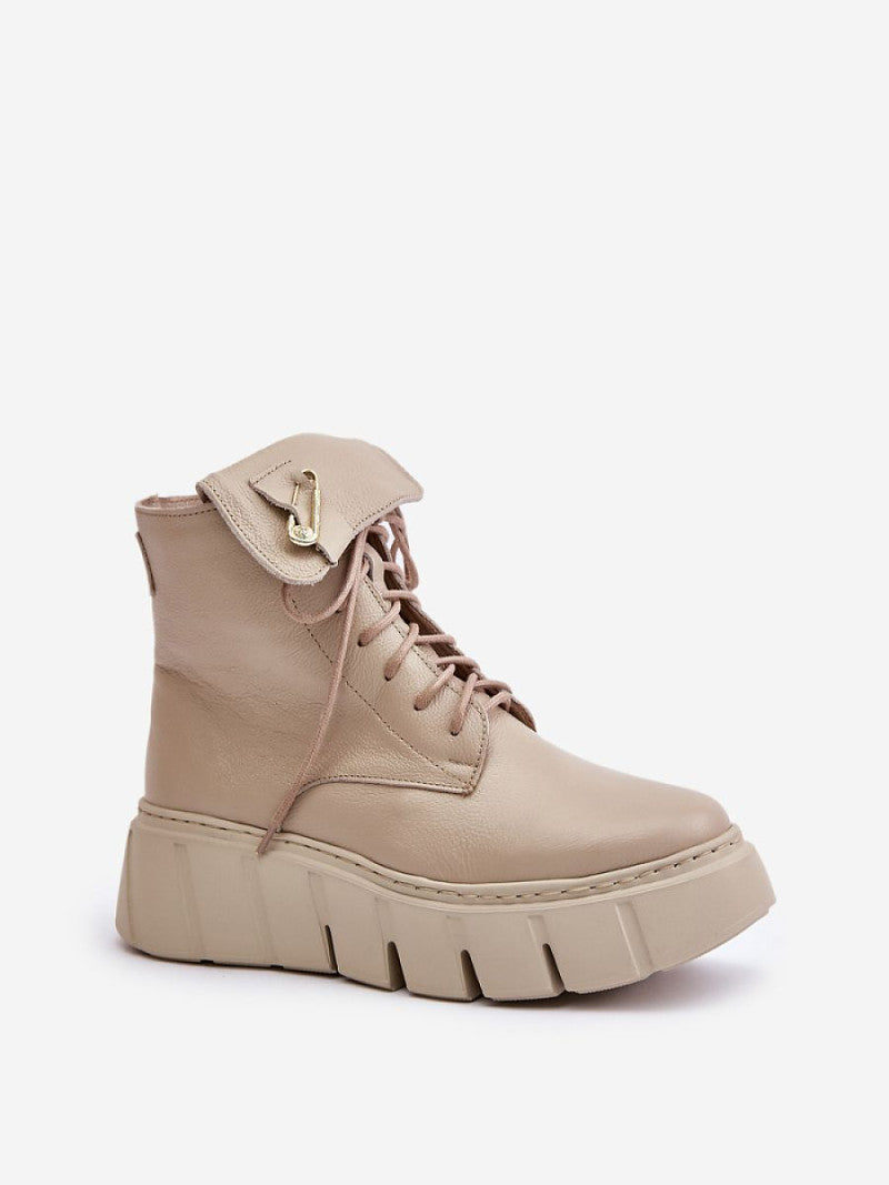 Botine cu talpă tip pană Step in style, Model 201184, Bej - material piele naturala  Căptușeală pătură de pantofi  Footbed pătură de pantofi  Înălţimea carâmbului 13 cm Înălţimea platformei 5 cm