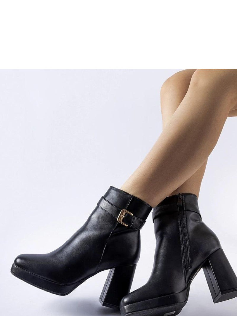 Botine cu toc Solea, Model 204725, Negru - material Zam din piele ecologică  Înălţimea tocului 9 cm