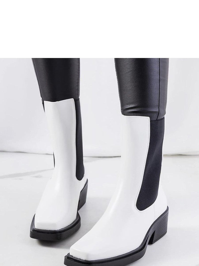 Botine cu toc Solea, Model 205158, Alb - Înălţimea tocului 5,5 cm