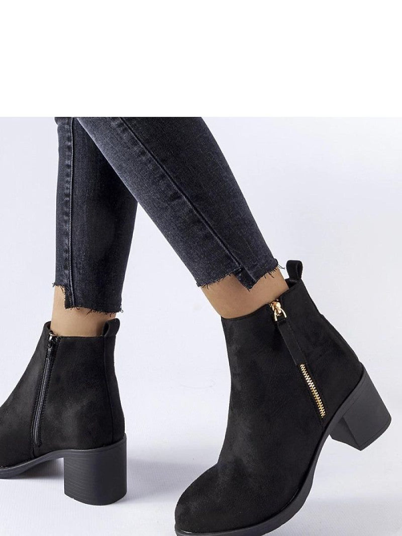 Botine cu toc Solea, Model 206545, Negru - material Zam din piele ecologică  Înălţimea tocului 6 cm