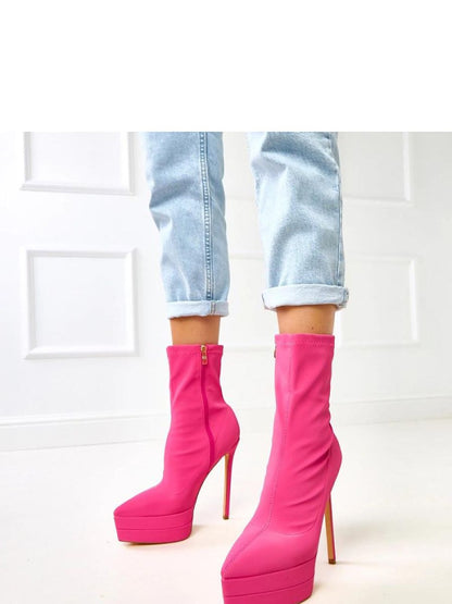 Botine cu toc Solea, Model 217958, Roz - material Satin  Footbed pânză  Înălţimea carâmbului 16 cm Înălţimea tocului 15.5 cm Înălţimea platformei 4.5 cm