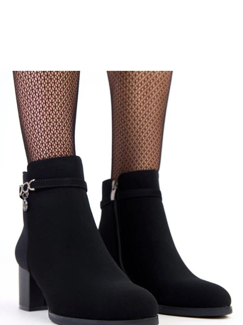 Botine cu toc Solea, Model 218815, Negru - material imitație de piele  Footbed pânză  Înălţimea tocului 5.5 cm