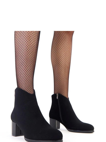 Botine cu toc Solea, Model 218816, Negru - material imitație de piele  Footbed pânză  Înălţimea carâmbului 17.5 cm Înălţimea tocului 5.5 cm