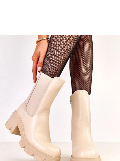 Botine cu toc Solea, Model 219632, Bej - material imitație de piele  Footbed pânză  Înălţimea carâmbului 18 cm Înălţimea tocului 6.5 cm