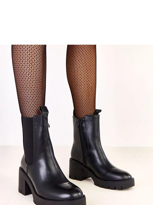 Botine cu toc Solea, Model 219954, Negru - material imitație de piele  Footbed pânză  Înălţimea carâmbului 16 cm Înălţimea tocului 7.5 cm