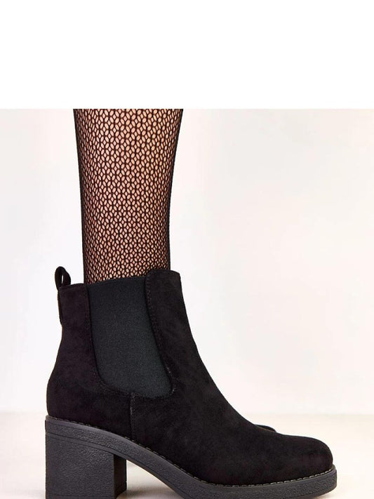 Botine cu toc Solea, Model 219955, Negru - material piele artificiala piele  Footbed pânză  Înălţimea carâmbului 10.5 cm Înălţimea tocului 7 cm