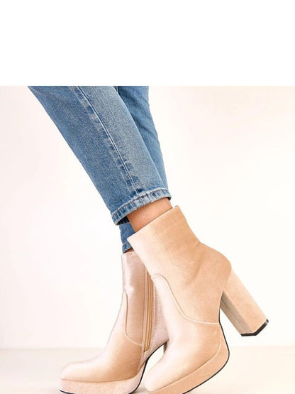 Botine cu toc Solea, Model 220580, Bej - material piele artificiala piele  Footbed pânză  Înălţimea carâmbului 14 cm Înălţimea tocului 11 cm Înălţimea platformei 2 cm