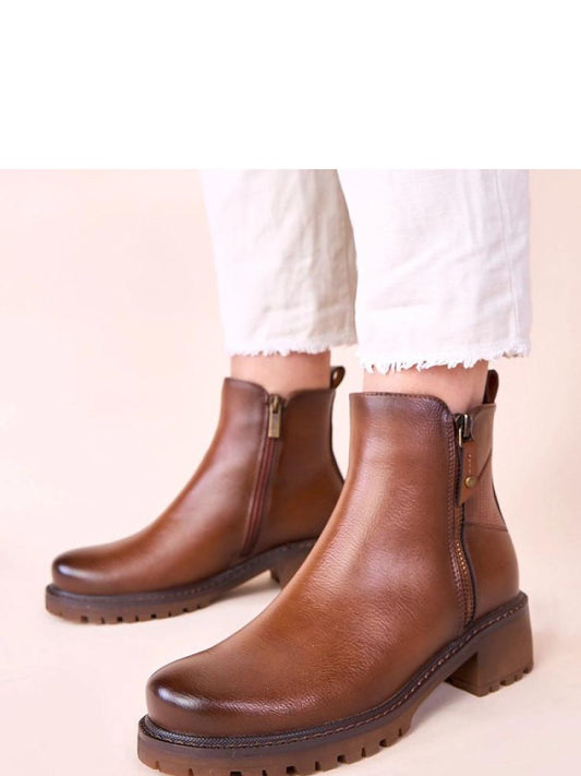 Botine cu toc Solea, Model 220999, Maro - material imitație de piele  Footbed pânză  Înălţimea carâmbului 12 cm Înălţimea tocului 4.5 cm