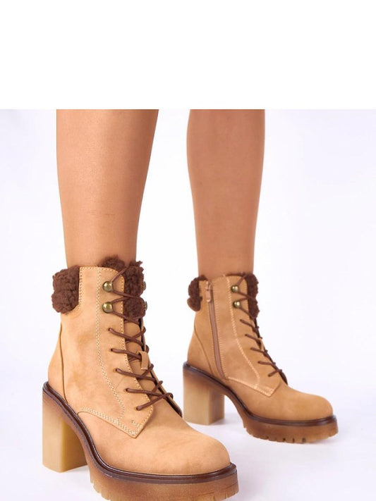 Botine cu toc Solea, Model 222346, Bej - material piele artificiala piele  Footbed pânză  Înălţimea carâmbului 13 cm Înălţimea tocului 9 cm