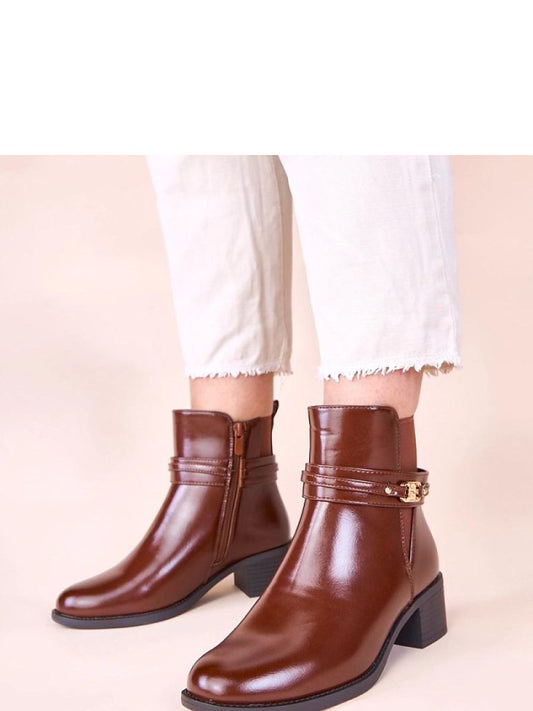 Botine cu toc Solea, Model 222371, Maro - material imitație de piele  Footbed pânză  Înălţimea carâmbului 12.5 cm Înălţimea tocului 4.5 cm