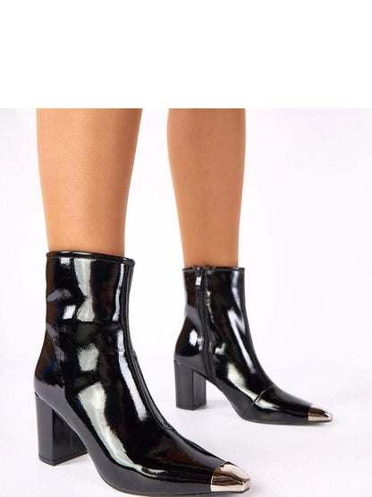 Botine cu toc Solea, Model 222898, Negru - material imitație de piele  Footbed pânză  Înălţimea carâmbului 14 cm Înălţimea tocului 8 cm