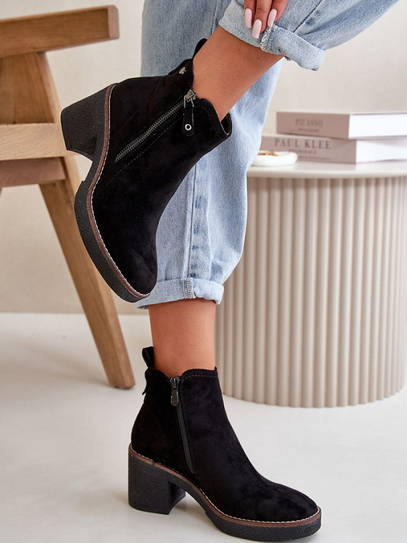 Botine cu toc Step in style, Model 199079, Negru - material piele artificiala piele  Căptușeală pătură de pantofi  Footbed pătură de pantofi  Înălţimea carâmbului 11 cm Înălţimea tocului 8 cm