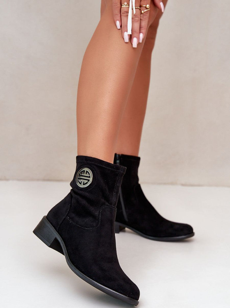 Botine cu toc Step in style, Model 199422, Negru - material piele artificiala piele  Footbed piele naturala  Înălţimea carâmbului 15 cm Înălţimea tocului 4 cm