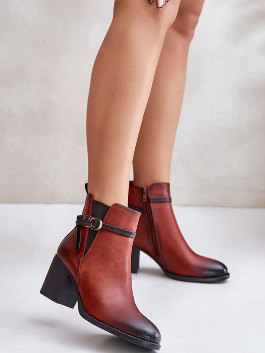 Botine cu toc Step in style, Model 201163, Maro - material imitație de piele  Căptușeală pătură de pantofi  Footbed pătură de pantofi  Înălţimea carâmbului 11 cm Înălţimea tocului 7 cm