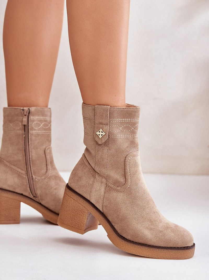 Botine cu toc Step in style, Model 201540, Maro - material piele artificiala piele  Footbed pătură de pantofi  Înălţimea carâmbului 16 cm Înălţimea tocului 7 cm