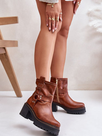 Botine cu toc Step in style, Model 201543, Maro - material piele naturala  Footbed piele naturala  Înălţimea carâmbului 15.5 cm Înălţimea tocului 7 cm