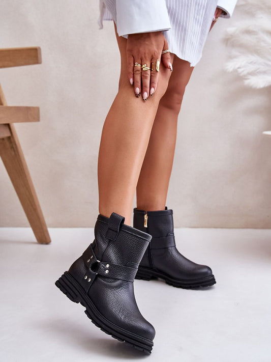 Botine cu toc Step in style, Model 201544, Negru - material piele naturala  Footbed piele naturala  Înălţimea carâmbului 15.5 cm Înălţimea tocului 7 cm