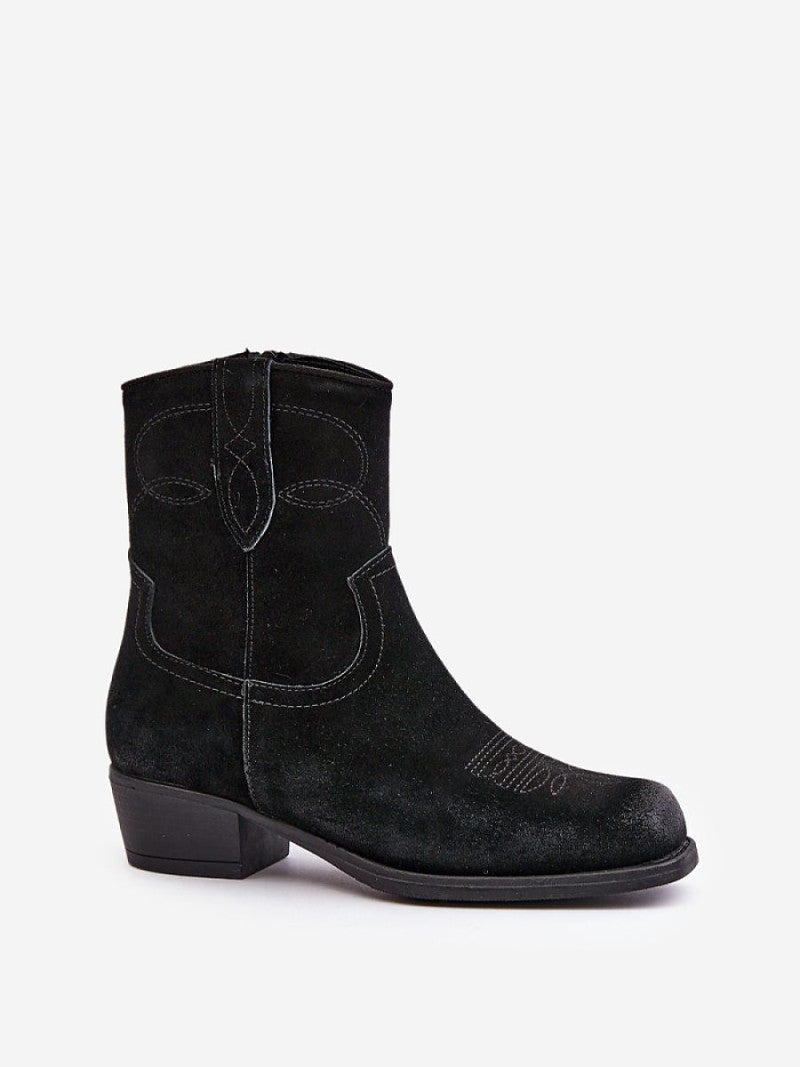 Botine cu toc Step in style, Model 201694, Negru - material piele naturală de căprioară  Căptușeală pătură de pantofi  Footbed pătură de pantofi  Înălţimea carâmbului 16.5 cm Înălţimea tocului 4.5 cm