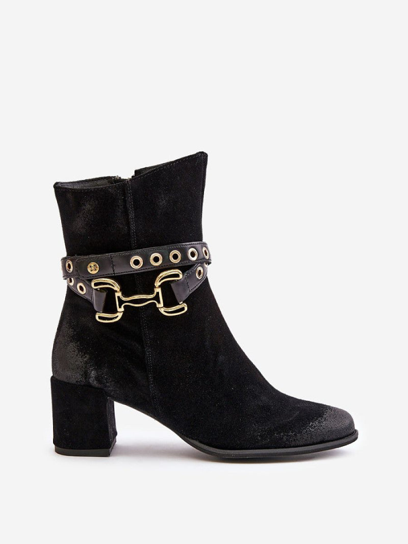 Botine cu toc Step in style, Model 202648, Negru - material piele naturală de căprioară  Căptușeală pătură de pantofi  Footbed pătură de pantofi  Înălţimea carâmbului 16.5 cm Înălţimea tocului 6.5 cm