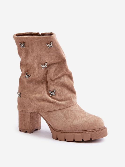 Botine cu toc Step in style, Model 203531, Bej - material piele artificiala piele  Căptușeală pătură  Footbed pătură de pantofi  Înălţimea carâmbului 18 cm Înălţimea tocului 9 cm