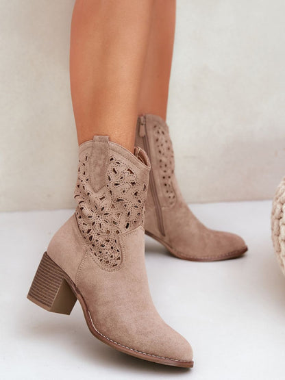 Botine cu toc Step in style, Model 209416, Bej - material piele artificiala piele  Footbed imitație de piele  Înălţimea carâmbului 17 cm Înălţimea tocului 7 cm