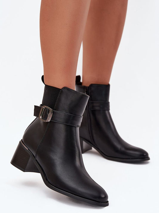 Botine cu toc Step in style, Model 216655, Negru - material imitație de piele  Căptușeală pătură de pantofi  Footbed pătură de pantofi  Înălţimea carâmbului 14 cm Înălţimea tocului 6 cm