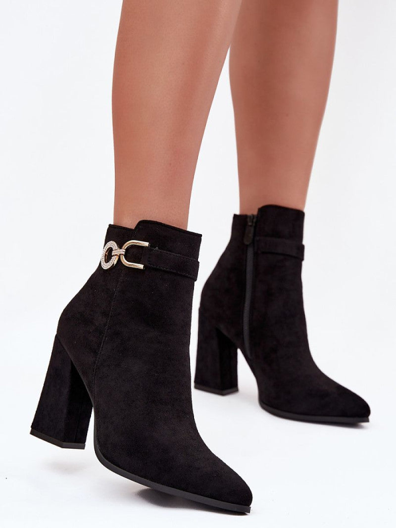 Botine cu toc Step in style, Model 216951, Negru - material piele artificiala piele  Căptușeală pătură de pantofi  Footbed pătură de pantofi  Înălţimea carâmbului 11.5 cm Înălţimea tocului 9.5 cm