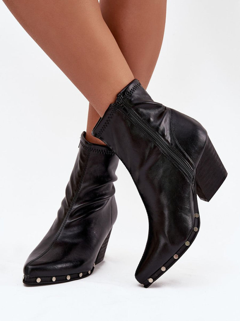 Botine cu toc Step in style, Model 217499, Negru - material imitație de piele  Footbed pânză  Înălţimea carâmbului 14.5 cm Înălţimea tocului 7 cm