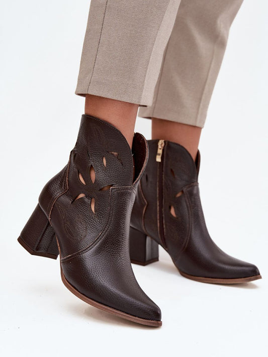 Botine cu toc Step in style, Model 219130, Maro - material piele naturala  Footbed piele naturala  Înălţimea carâmbului 14 cm Înălţimea tocului 6.5 cm