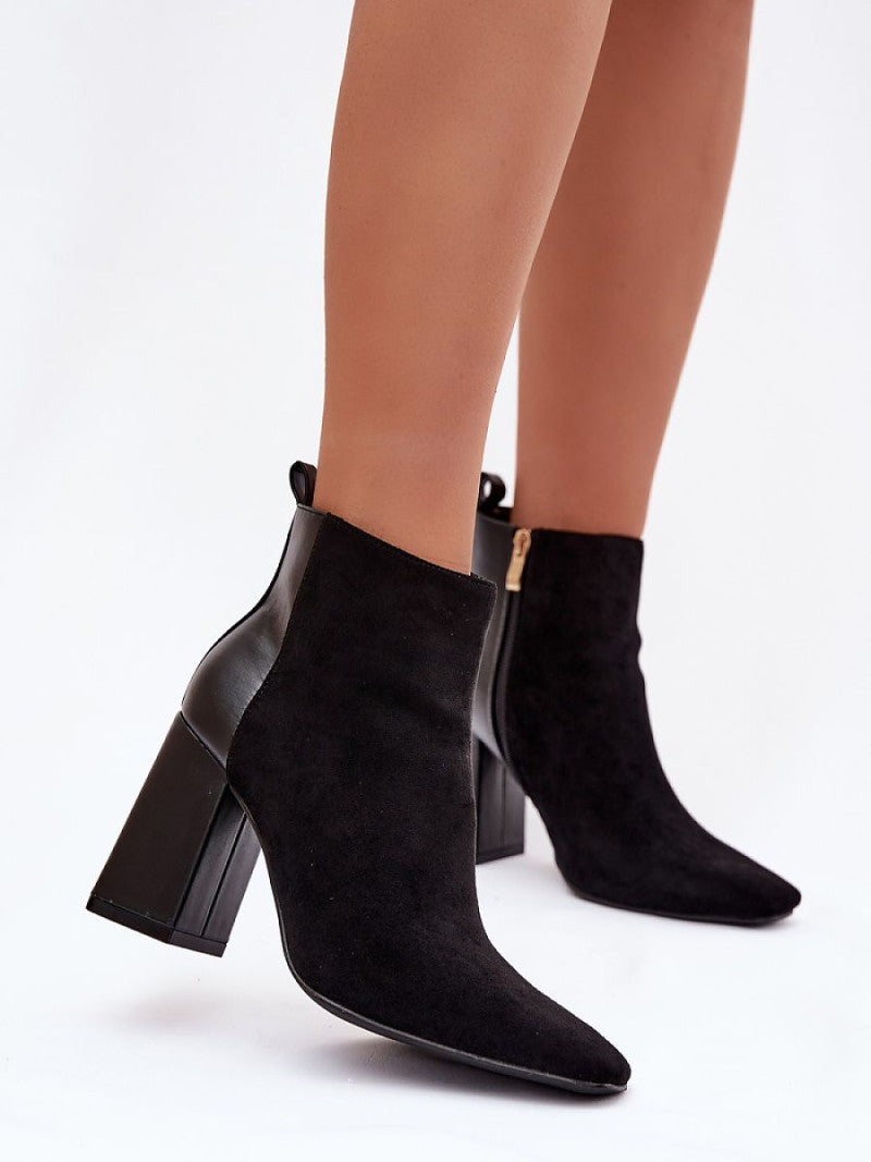 Botine cu toc Step in style, Model 221933, Negru - material piele artificiala piele + piele artificiala  Footbed imitație de piele  Înălţimea carâmbului 10.5 cm Înălţimea tocului 9.5 cm