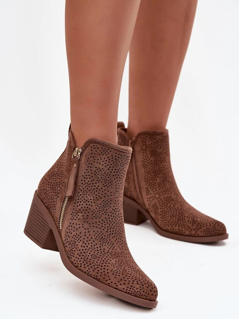 Botine cu toc Step in style, Model 222515, Maro - material piele artificiala piele  Footbed imitație de piele  Înălţimea carâmbului 10.5 cm Înălţimea tocului 6 cm