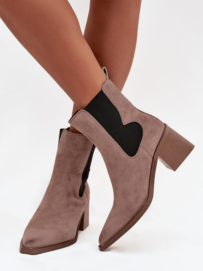 Botine cu toc Step in style, Model 222524, Bej - material piele naturală de căprioară  Căptușeală pătură de pantofi  Footbed pătură de pantofi  Înălţimea carâmbului 14.5 cm Înălţimea tocului 7 cm