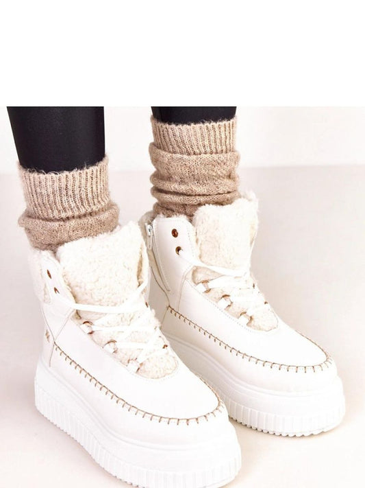 Botine sport Solea, Model 219937, Alb - material imitație de piele  Căptușeală blană  Footbed pânză  Înălţimea carâmbului 12 cm Înălţimea platformei 6.5 cm