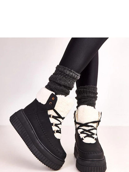 Botine sport Solea, Model 219939, Negru - material imitație de piele  Căptușeală blană  Footbed pânză  Înălţimea carâmbului 12 cm Înălţimea platformei 6.5 cm