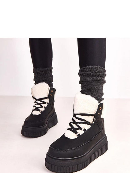 Botine sport Solea, Model 219939, Negru - material imitație de piele  Căptușeală blană  Footbed pânză  Înălţimea carâmbului 12 cm Înălţimea platformei 6.5 cm