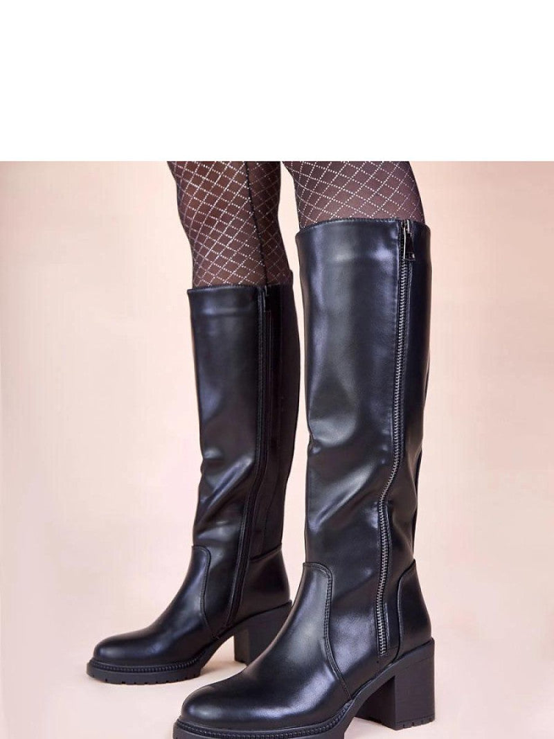 Cizme cu toc Solea, Model 221029, Negru - material imitație de piele  Footbed pânză  Înălţimea carâmbului 35 cm Înălţimea tocului 7 cm