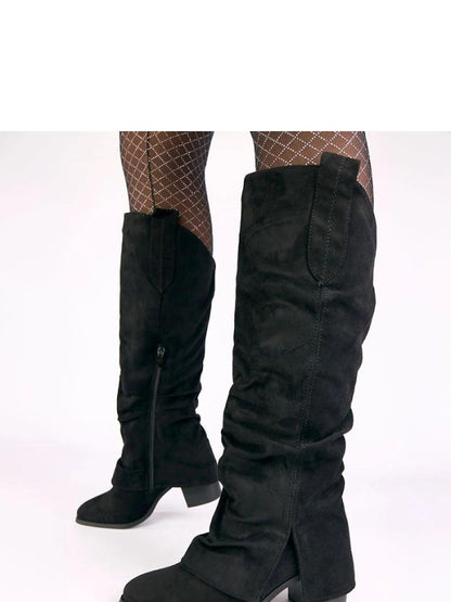 Cizme cu toc Solea, Model 221633, Negru - material piele artificiala piele  Footbed pânză  Înălţimea carâmbului 39 cm Înălţimea tocului 7 cm