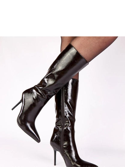 Cizme cu toc Solea, Model 221673, Maro - material imitație de piele  Footbed pânză  Înălţimea carâmbului 32 cm Înălţimea tocului 10 cm